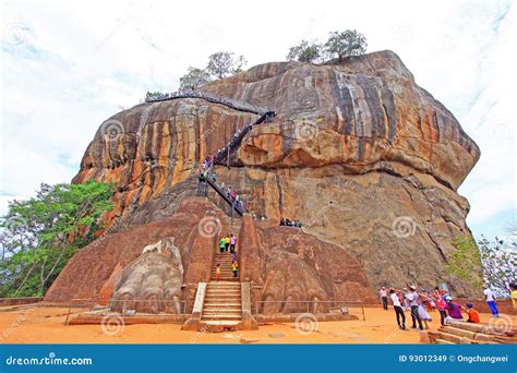 Sigiriya Lion Paw Terrace - Sri Lanka UNESCO World Heritage Editorial ...