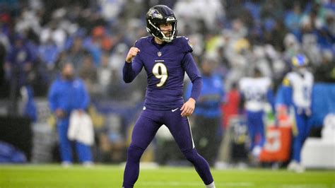 Justin Tucker Hits 47-Yarder in the Rain | Ravens-Rams Highlights, Week 14