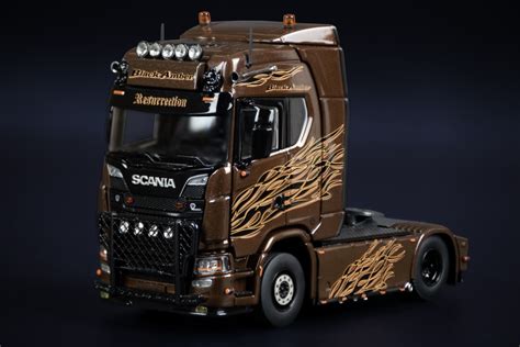 IMC MODELS 31 0281 SCANIA S SERIES HIGH ROOF 6X4 BLACK AMBER IMC