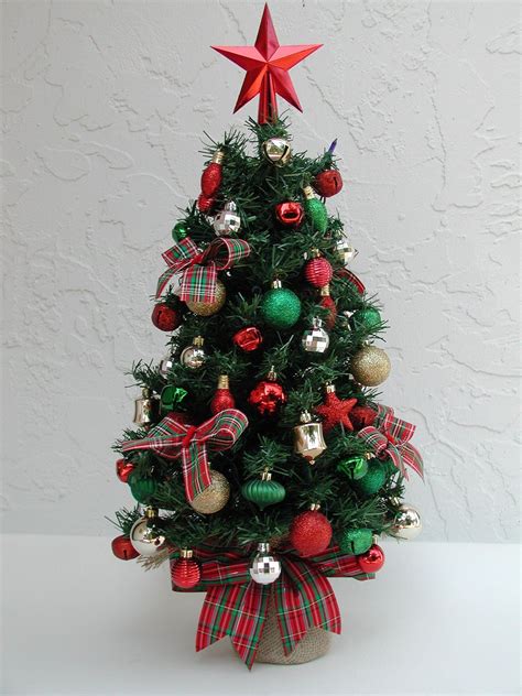 20+ Decorated Tabletop Christmas Tree