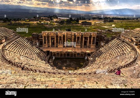 Hierapolis ancient city Stock Photo - Alamy