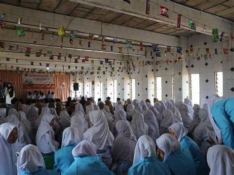 Mensyukuri Nikmat Kelahiran Nabi Muhammad Saw Ma Uw Jombang Adakan