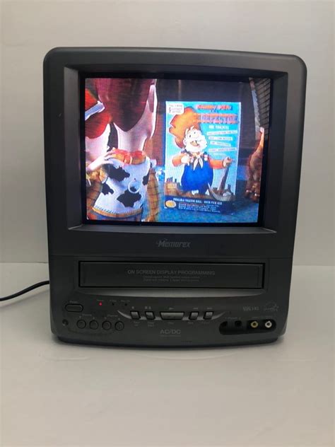 Memorex Mvt 2090 Portable Tv Vhs Vcr On Mercari Movie In The Park