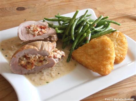 Gefülltes Schweinefilet mit Kräuter Frischkäse Rezept kochbar de