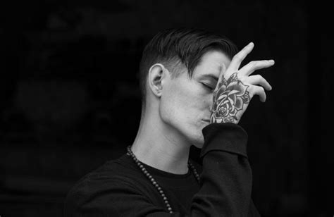 Nothingnowhere Y Travis Barker Han Grabado Tres Canciones Juntos