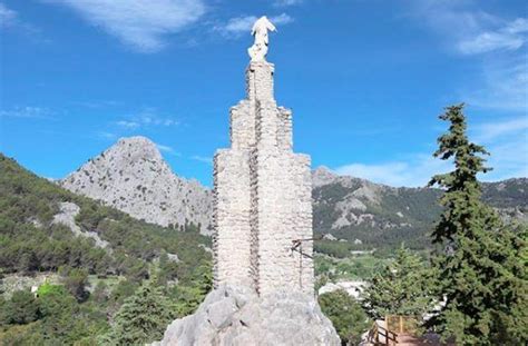 Grazalema hiking trails, Hiking in Andalucia, Spain