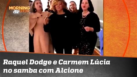 Raquel Dodge E C Rmen L Cia Caem No Samba Alcione Youtube