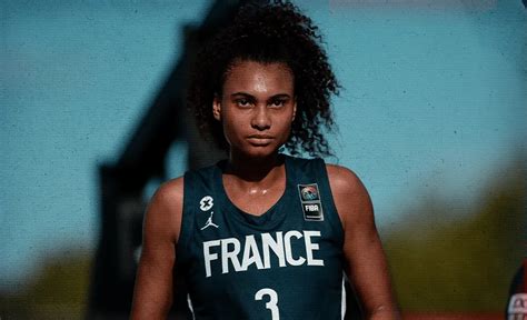 Eve Wembanyama l étoile montante du basket féminin