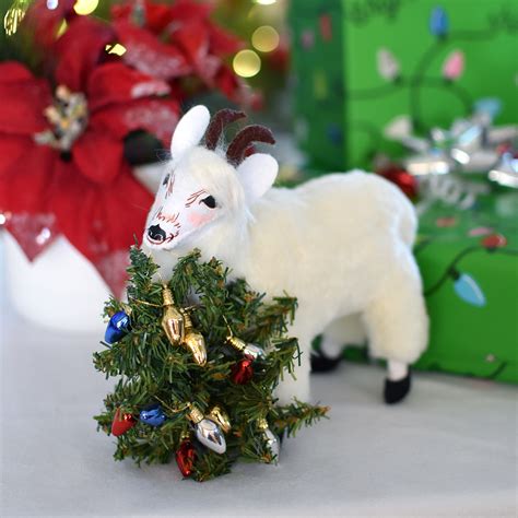 6in Jolly Goat - Annalee Dolls