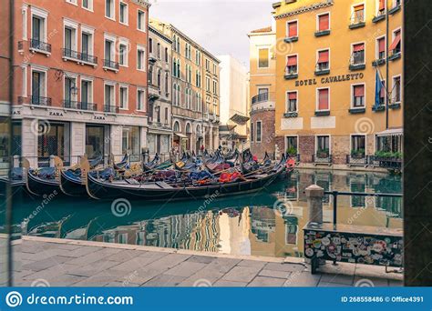 Venice Italy Gondola Canal Rialto Ponte Water Boat Editorial Photo