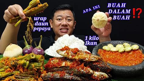 Enak Makan Lalapan Jengkol Mentah Ikan Pindang Pedas Urap Batang