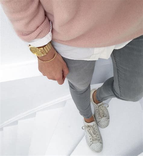 Top Tendance Id Es Look Avec Jean Gris Femme Fitostic