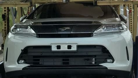 Toyota Harrier Facelift Undisguised Paul Tan S Automotive News