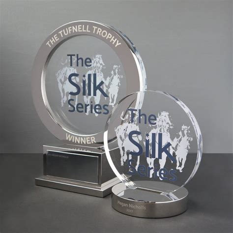 trophy replica service