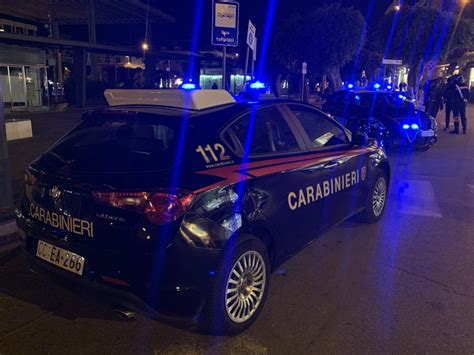 28 Chili Di Botti In Casa Il Sequestro A Messina