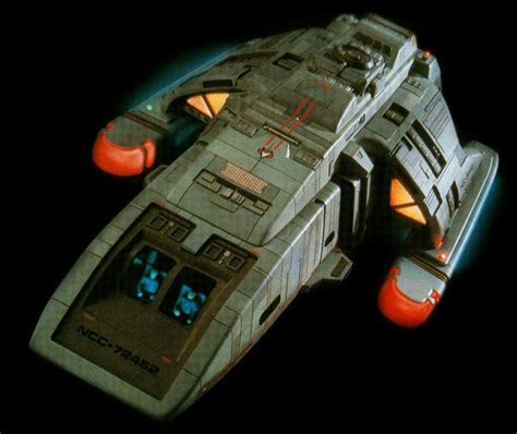 The Runabout From Deep Space 9 Is A Good Small Ship Design Too Star Trek Star Trek Starships