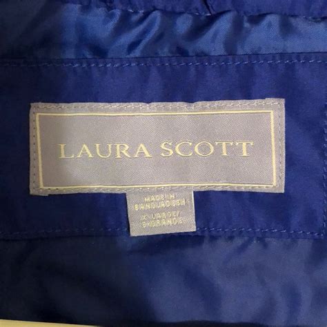 Laura Scott Raincoat Gem