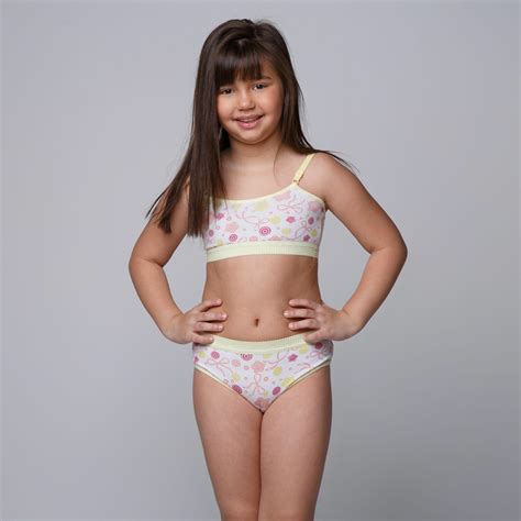 Comprar Conjunto Lingerie Infantil Sutiã Top Calcinha Menina Moça R