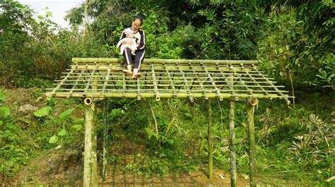 Alone Build A Bamboo House To Make Shelter For Abandoned Baby