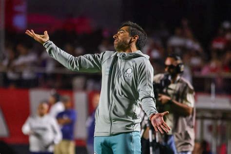 Paulistão São Paulo barra coletiva de Abel Ferreira após empate