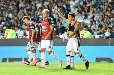 Central Córdoba empató sobre la hora ante Racing y es puntero En el