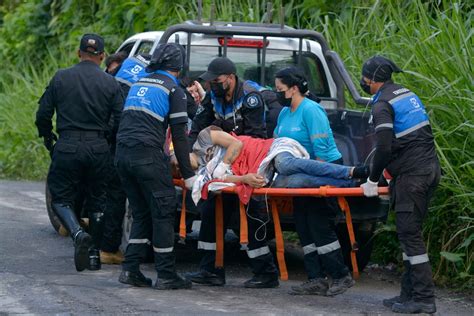 Motim em presídio do Equador deixa ao menos 43 mortos e centenas de feridos