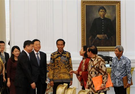 Sekretariat Kabinet Republik Indonesia President Jokowi Meets China Delegates