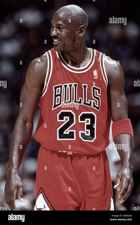 Michael Jordan competing for the NBA Chicago Bulls Stock Photo ...