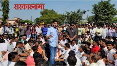 Aditya Thackeray आदित्य ठाकरेंनी शहाजीबापूंचं वाढवलं टेन्शन आबांचं