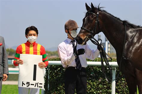 Jra Van公式 On Twitter 福永祐一 騎手、阪神4r でjra通算2542勝を達成 蛯名正義元騎手の2541勝を抜き