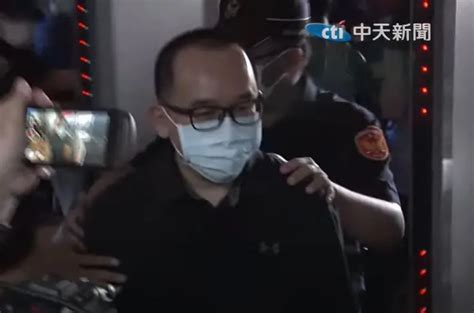 快訊 陳致中獲假釋火速出獄！晚間7時56分步出高雄第二監獄大門 中天新聞網