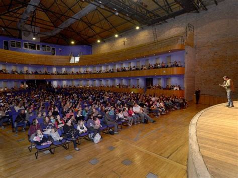 G1 Teatro Polytheama Passa A Vender Ingressos Pela Internet E Aceitar