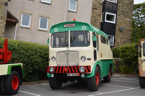 Preserved West Yorkshire PTE NKY805H AEC Matador Recov Flickr