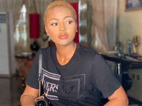 Nigéria Regina Daniels Au Cœur Dune Nouvelle Polémique Sur La Toile