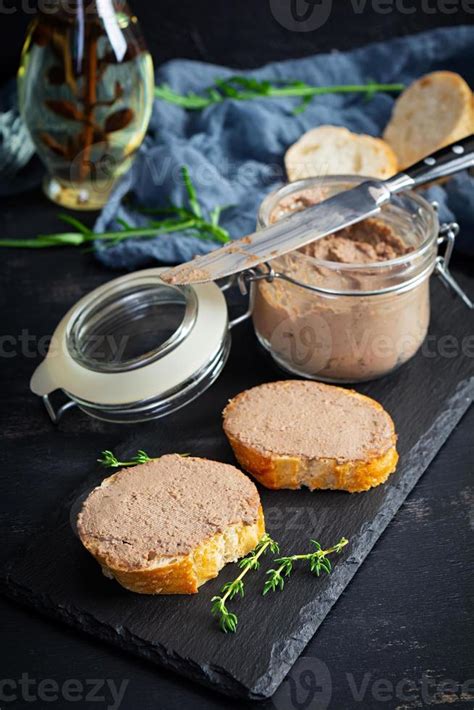 Sandwich with chicken liver pate on dark background 20299744 Stock ...