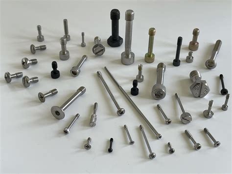 Captive Screws – Customizable Fasteners