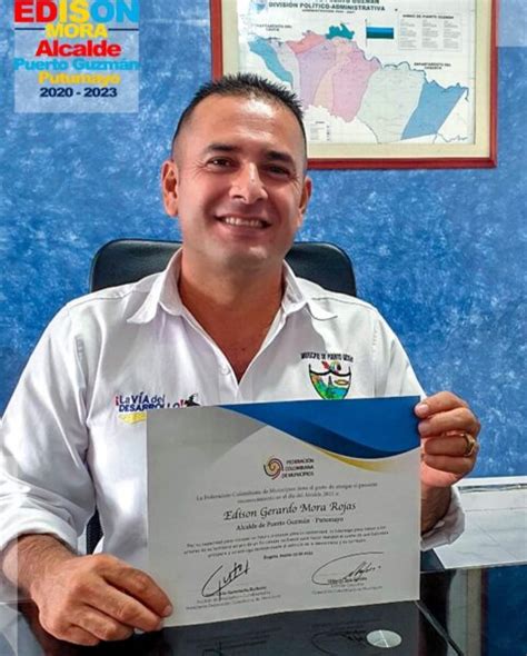 Reconocimiento Para El Alcalde De Puerto Guzm N La Puya Radio