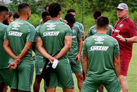 Fora Dos Planos Volante Do Fluminense Volta A Ser Emprestado E Destino