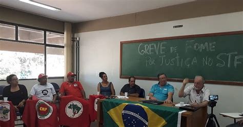 Militantes iniciam nesta terça feira greve de fome por liberdade de Lula