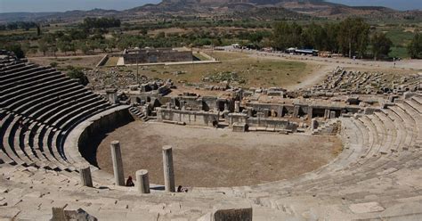 A história do teatro origem e evolução ao longo dos tempos Toda Matéria