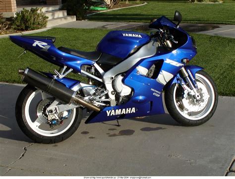 Yamaha Yzf R Retro Bike Yamaha Motorbikes Super Bikes