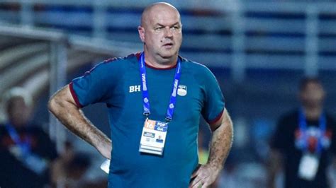 Nick Kuipers Dapat Hukuman Tak Bisa Bermain Di Laga Persib Vs Pss