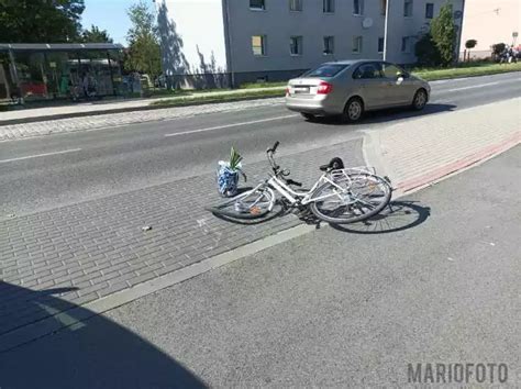 Zderzenie Rowerzystki I Samochodu W Opolu Na Ul Oleskiej Kierowca