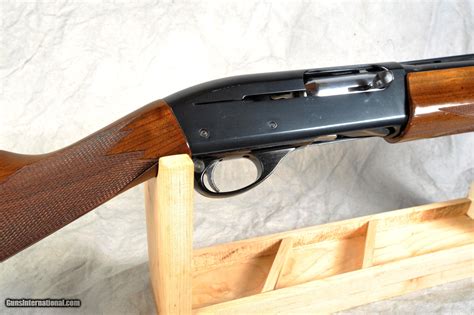 Remington 1100 Special Field 12 GA Semi Auto Shotgun