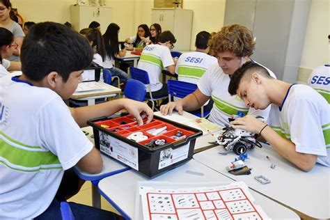 Robótica das escolas do Sesi inspira alunos a desenvolverem protótipos