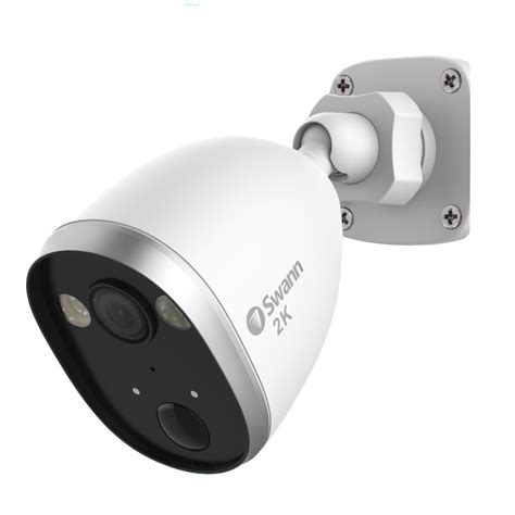 Swann 2K Outdoor Spotlight Wi-Fi Camera 4 Pack | Costco A...