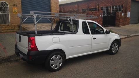 NISSAN NP200 LOW PROFILE BAKKIE RACK - Midrand Canopy Centre