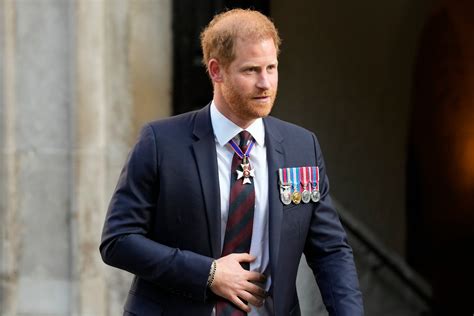 Prince Harry defended as petition against the prince reaches 50,000 ...