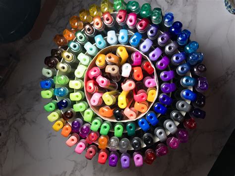 Organize Your Gel Pens Using An Empty Container And Make Cardstock