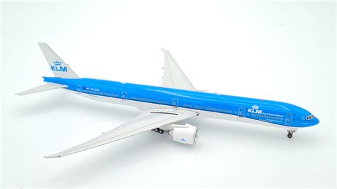 ScaleModelStore.com :: Aviation400 1:400 - AV4065 - KLM Boeing 777-300ER